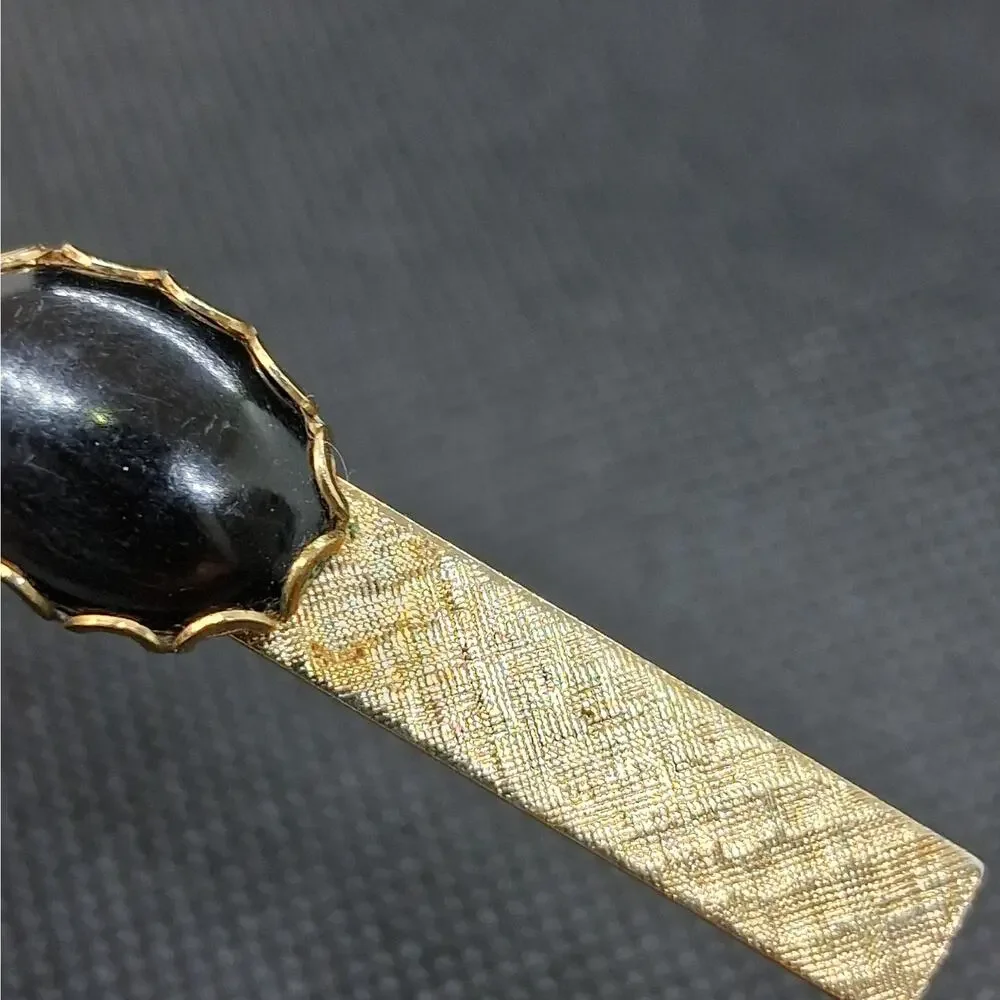 Vintage Gold Tone Tie Clip Clasp Textured Surface w/ Faux Onyx Cabochon